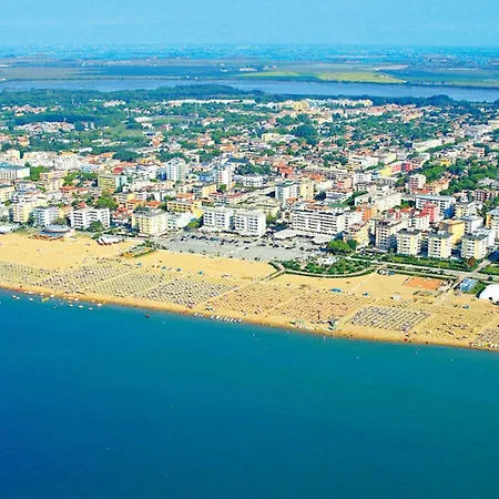 Well Equipped In Bibione-beahost شقة