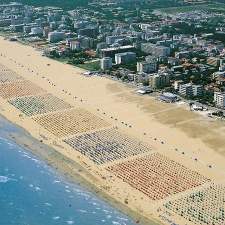 شقة Well Equipped In Bibione-beahost بيبيوني