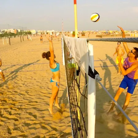 Well Equipped In Bibione-beahost شقة *