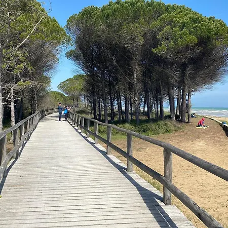 شقة Well Equipped In Bibione-beahost